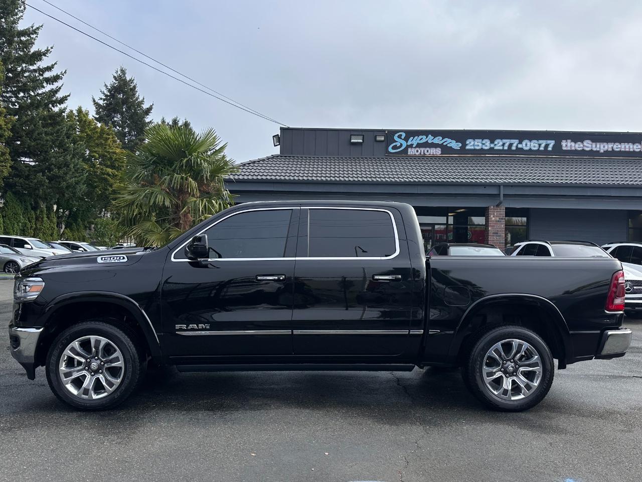 RAM 1500 Limited 4x4 Crew Cab 5'7" Box 2022