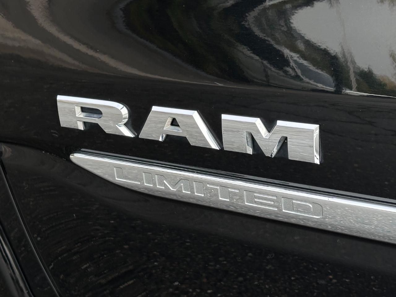 RAM 1500 Limited 4x4 Crew Cab 5'7" Box 2022