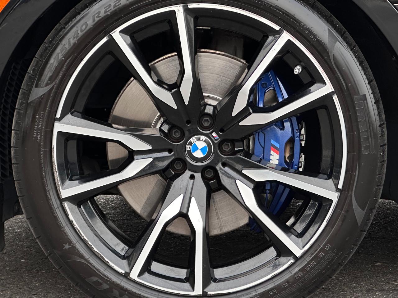 BMW X7 xDrive40i Sports Activity Vehicle 2021