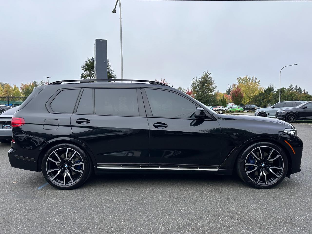 BMW X7 xDrive40i Sports Activity Vehicle 2021
