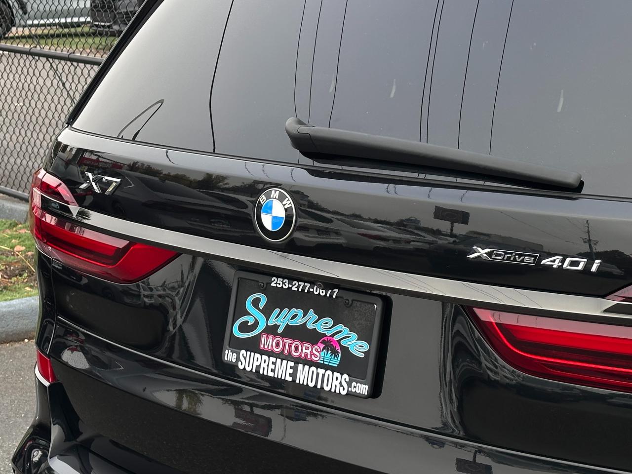 BMW X7 xDrive40i Sports Activity Vehicle 2021