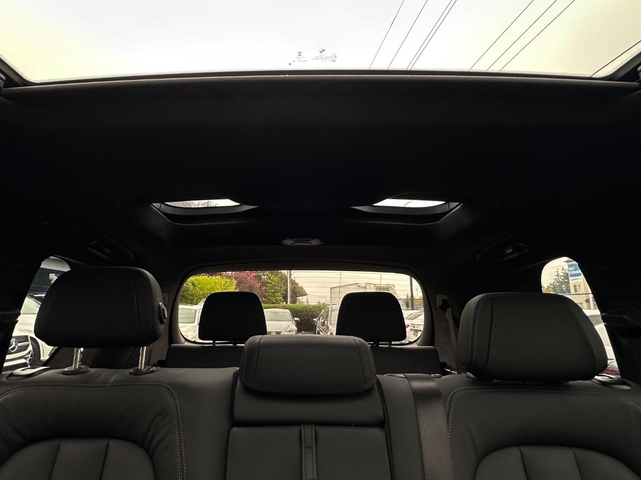 BMW X7 xDrive40i Sports Activity Vehicle 2021