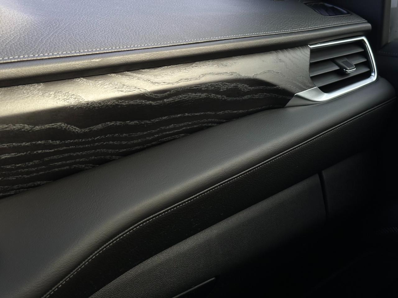 GMC Yukon photo 22