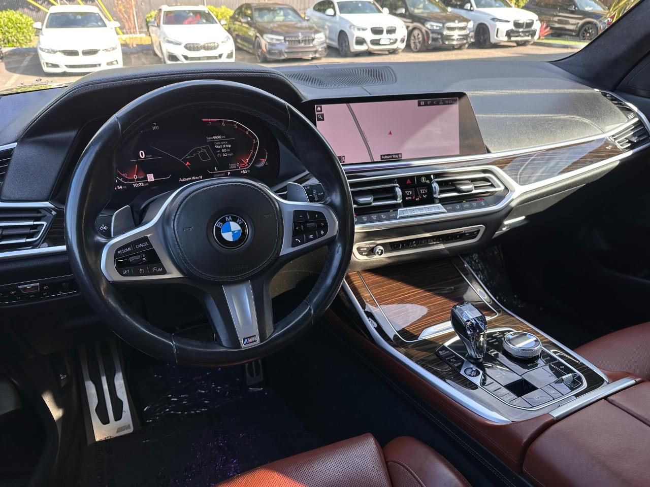 BMW X7 photo 2
