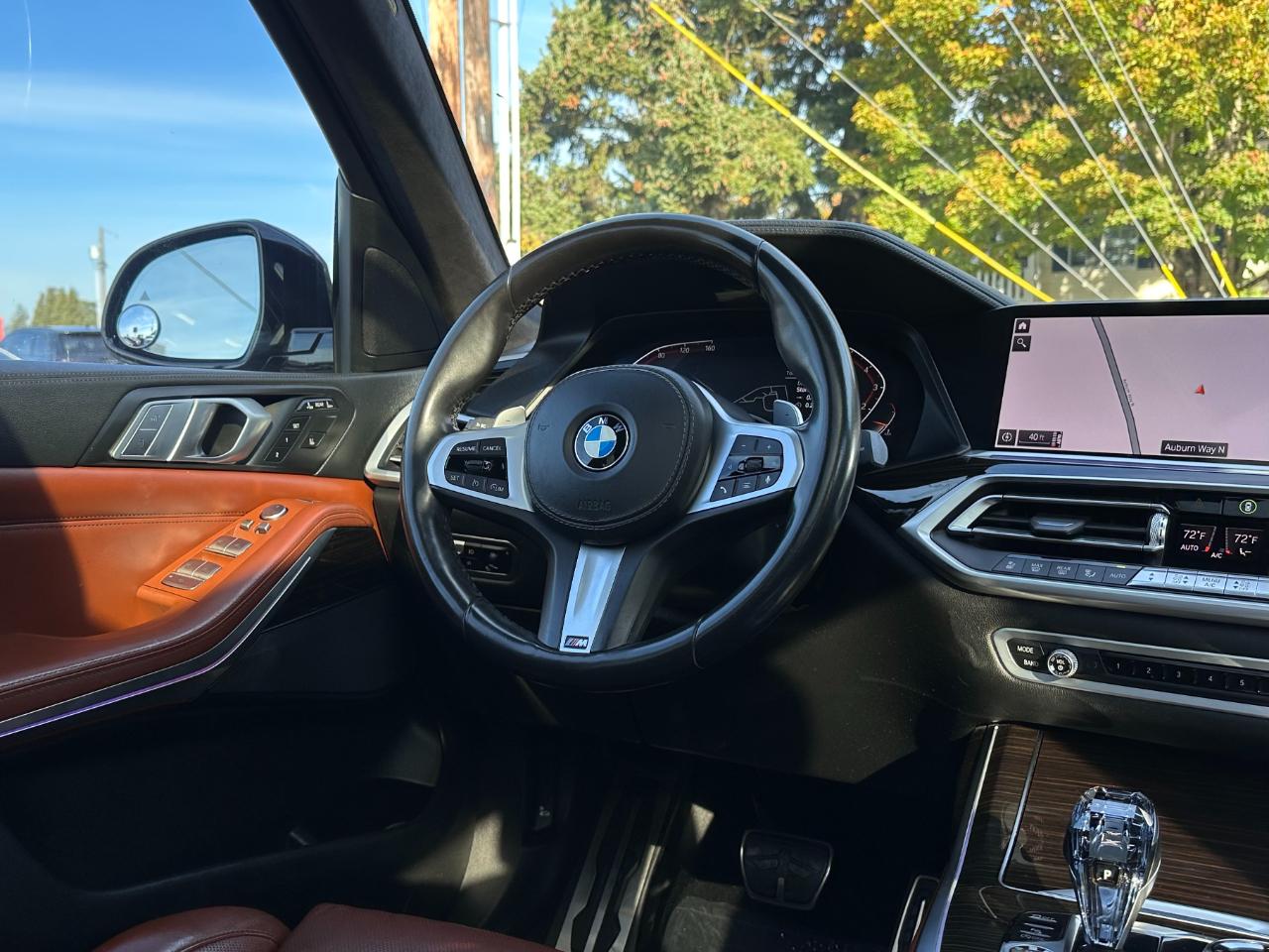 BMW X7 photo 22