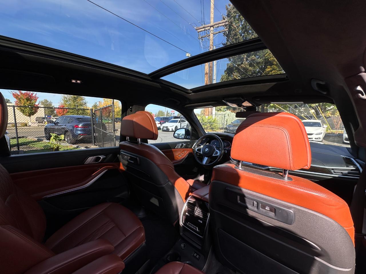 BMW X7 photo 7