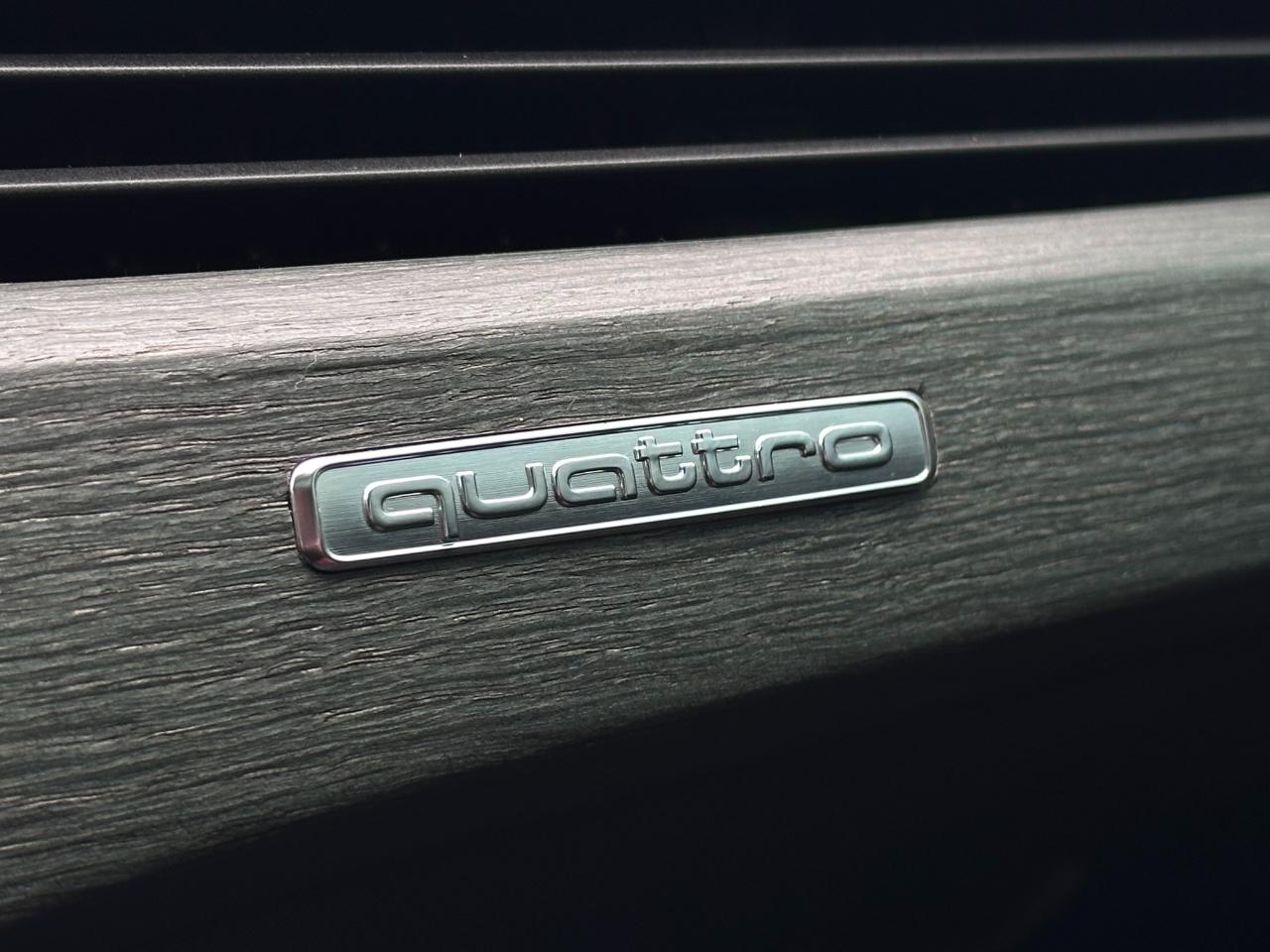 Audi A4 Sedan  2021