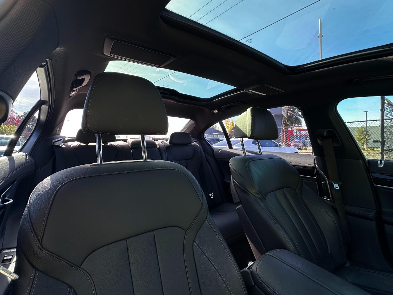 BMW 7 Series 740i Sedan 2019