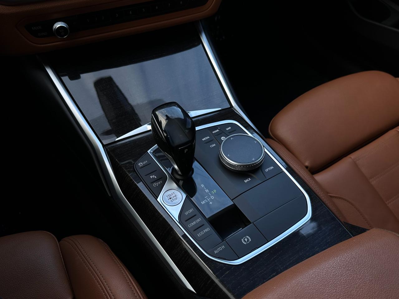 BMW 3 Series 330i xDrive Sedan 2019