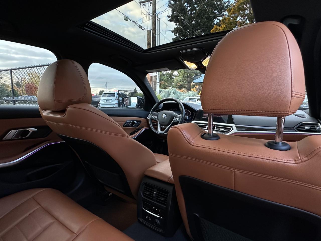 BMW 3 Series 330i xDrive Sedan 2019