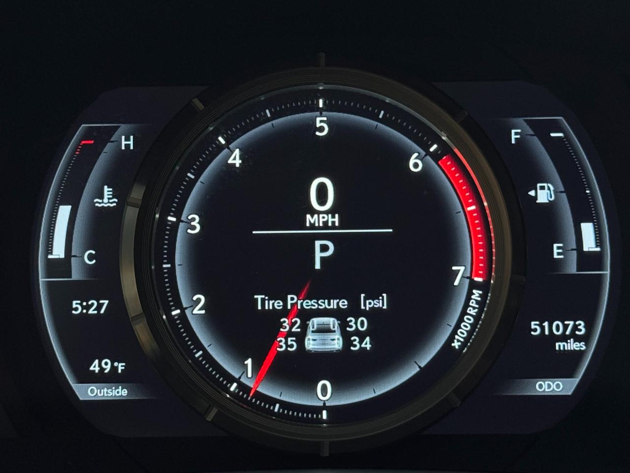 Lexus IS  2019