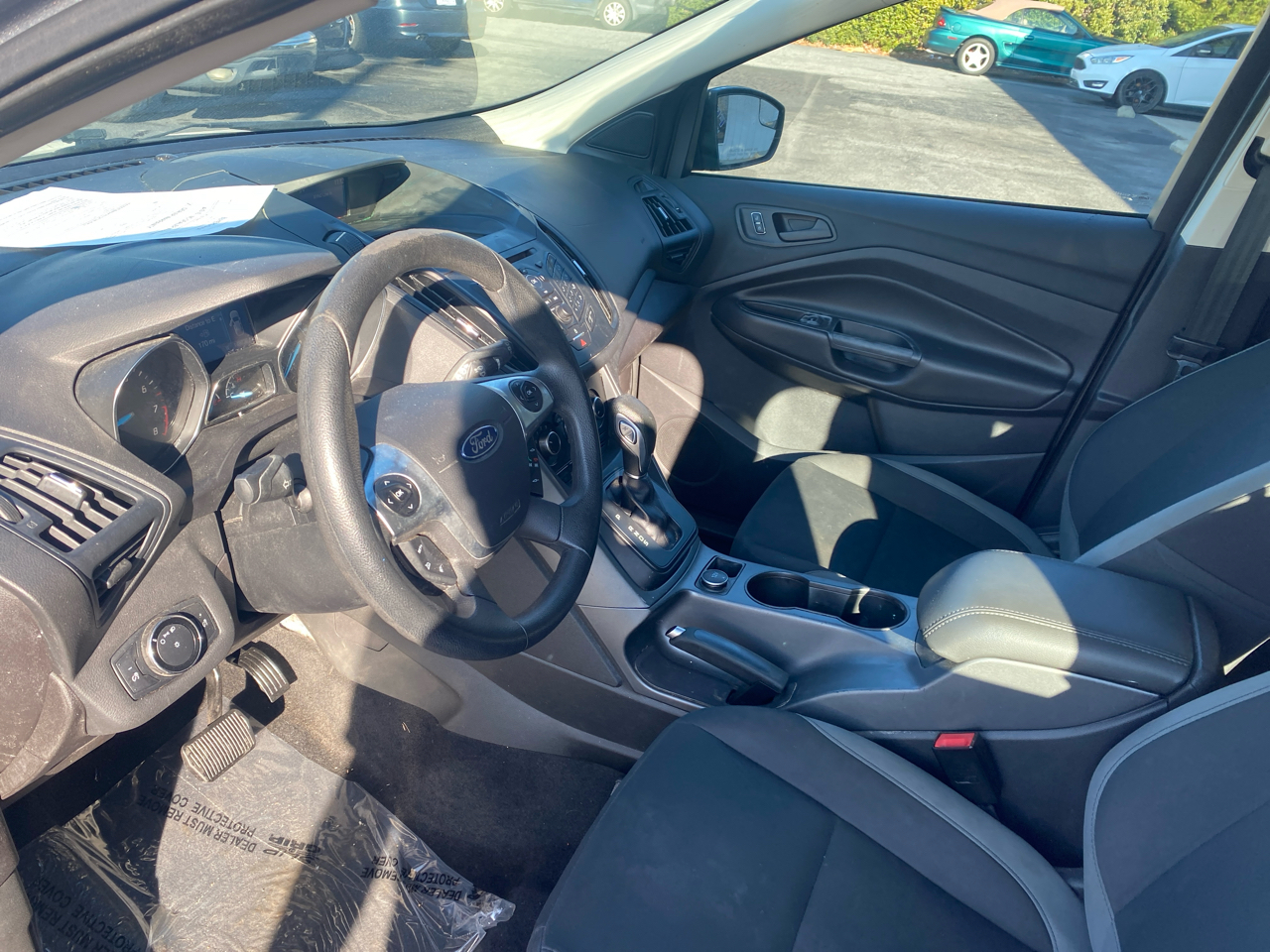 Ford Escape S FWD 2014