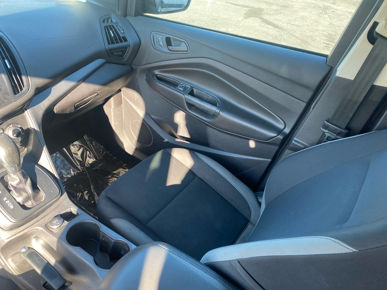 Ford Escape S FWD 2014