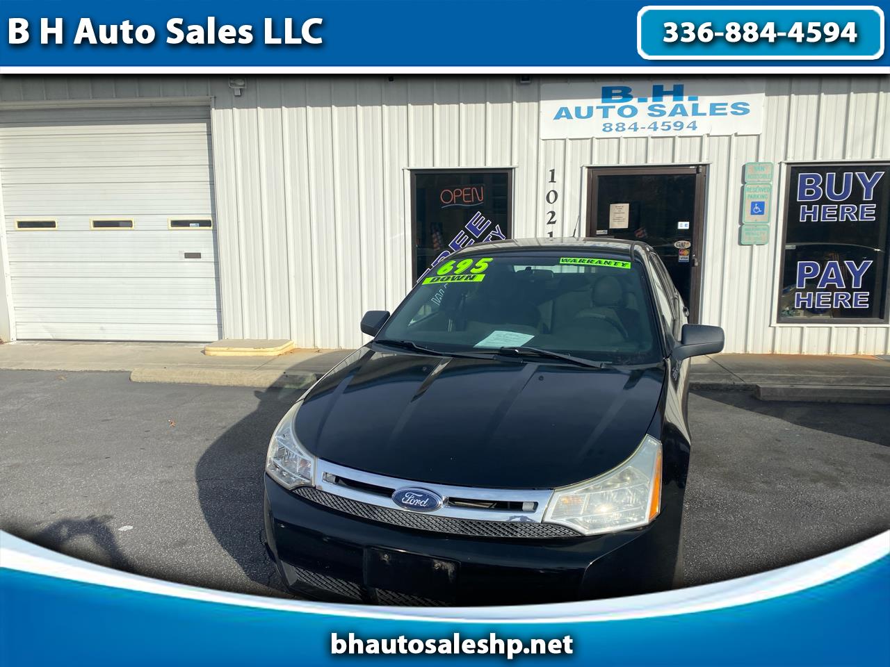 2010 Ford Focus SE Sedan