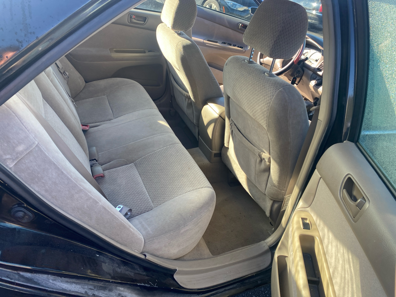 Toyota Camry LE 2004