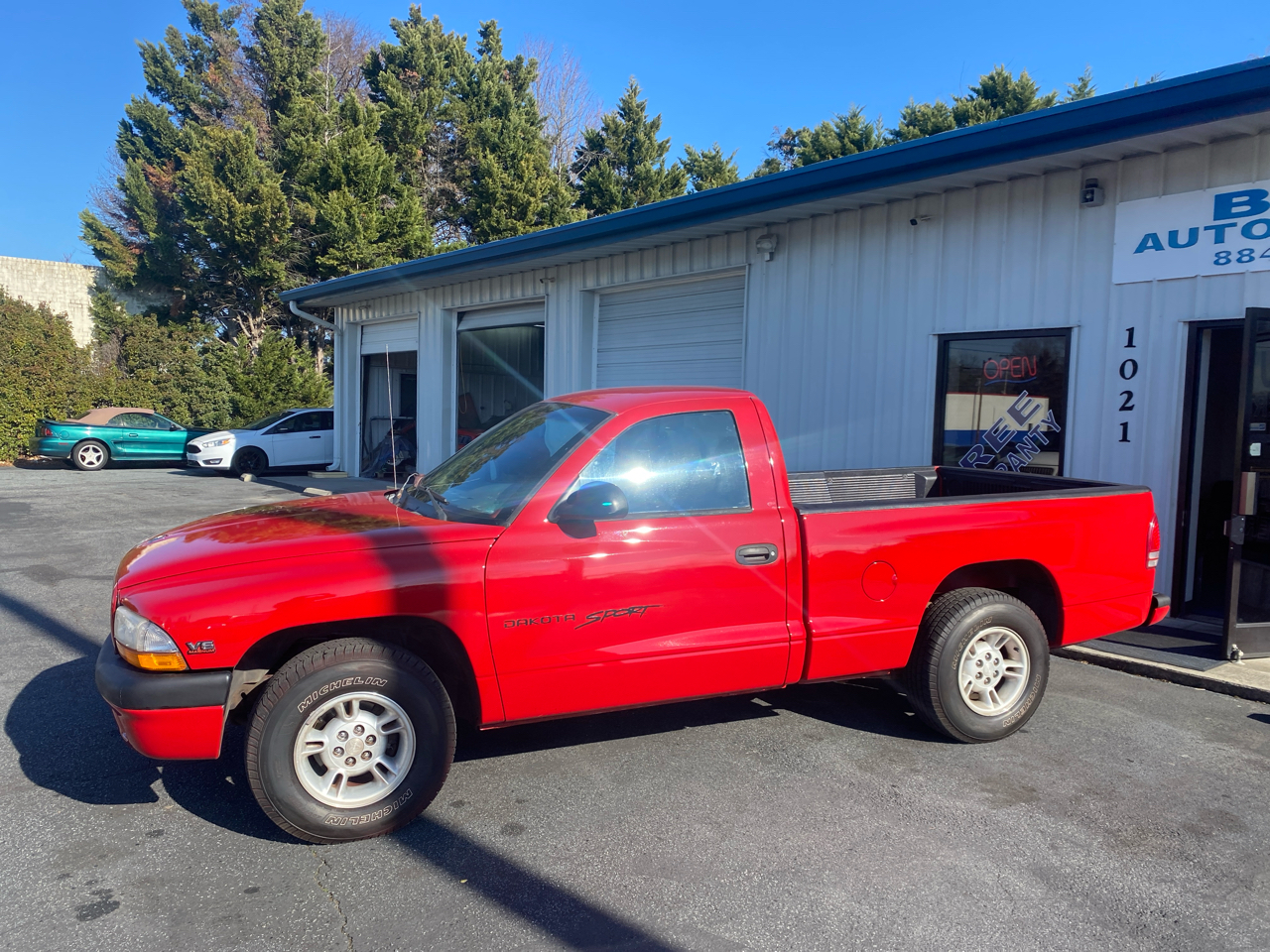 Dodge Dakota Reg. Cab 6-ft. Bed 2WD 1998
