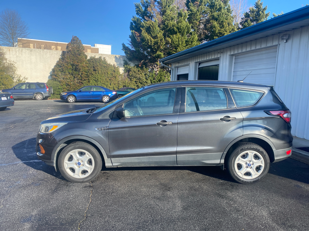 Ford Escape S FWD 2017