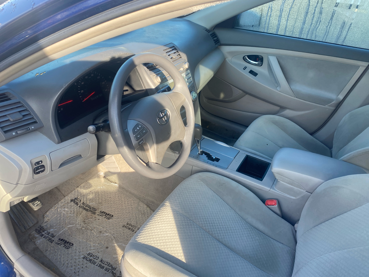 Toyota Camry SE 5-Spd AT 2009