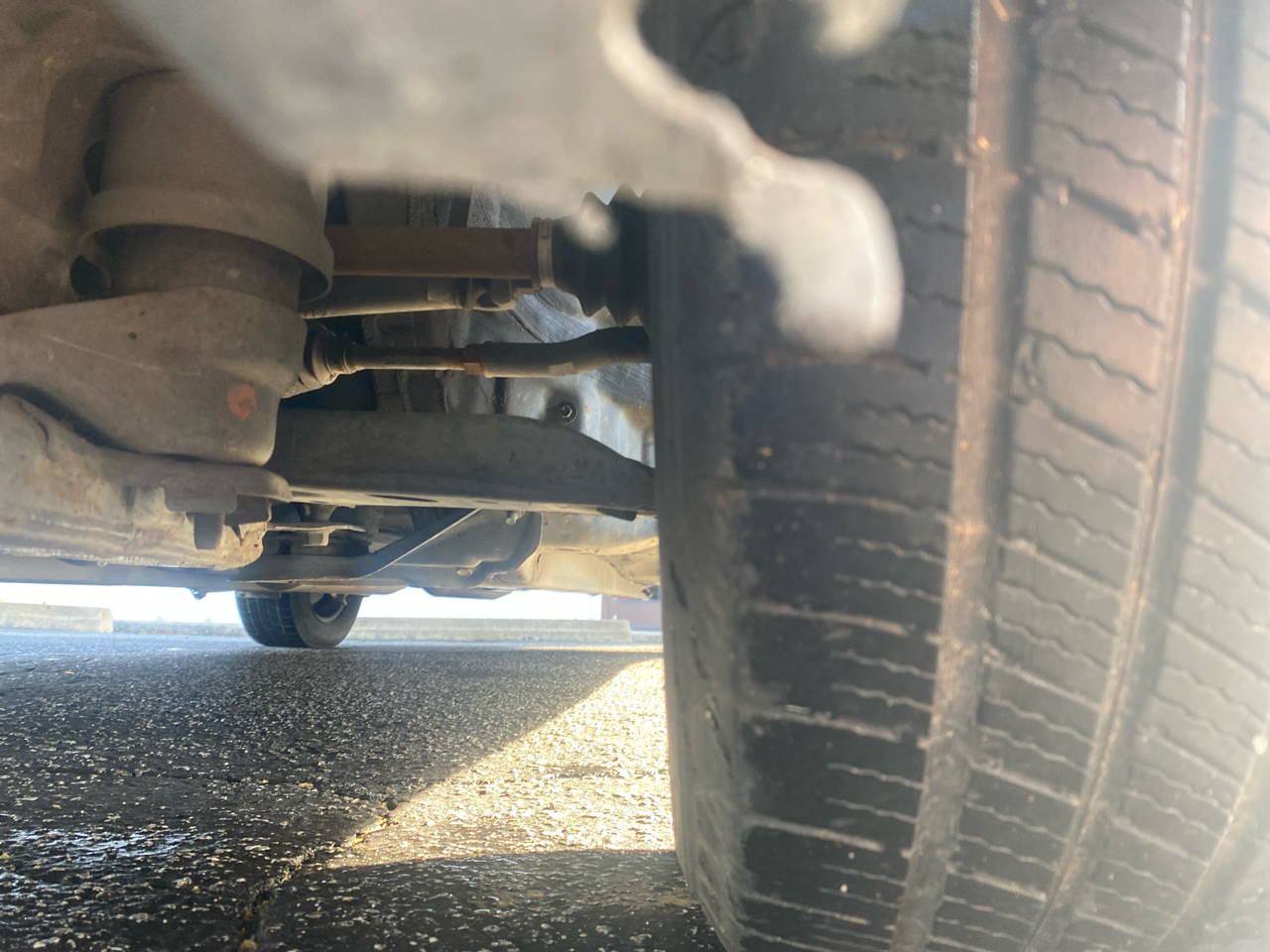 Toyota Camry SE 5-Spd AT 2009