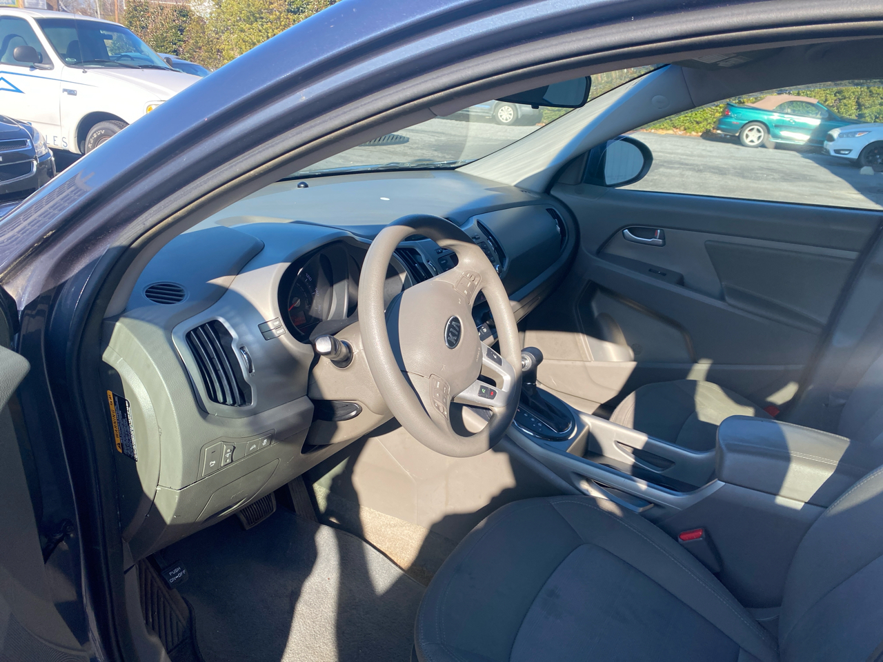 Kia Sportage LX FWD 2012