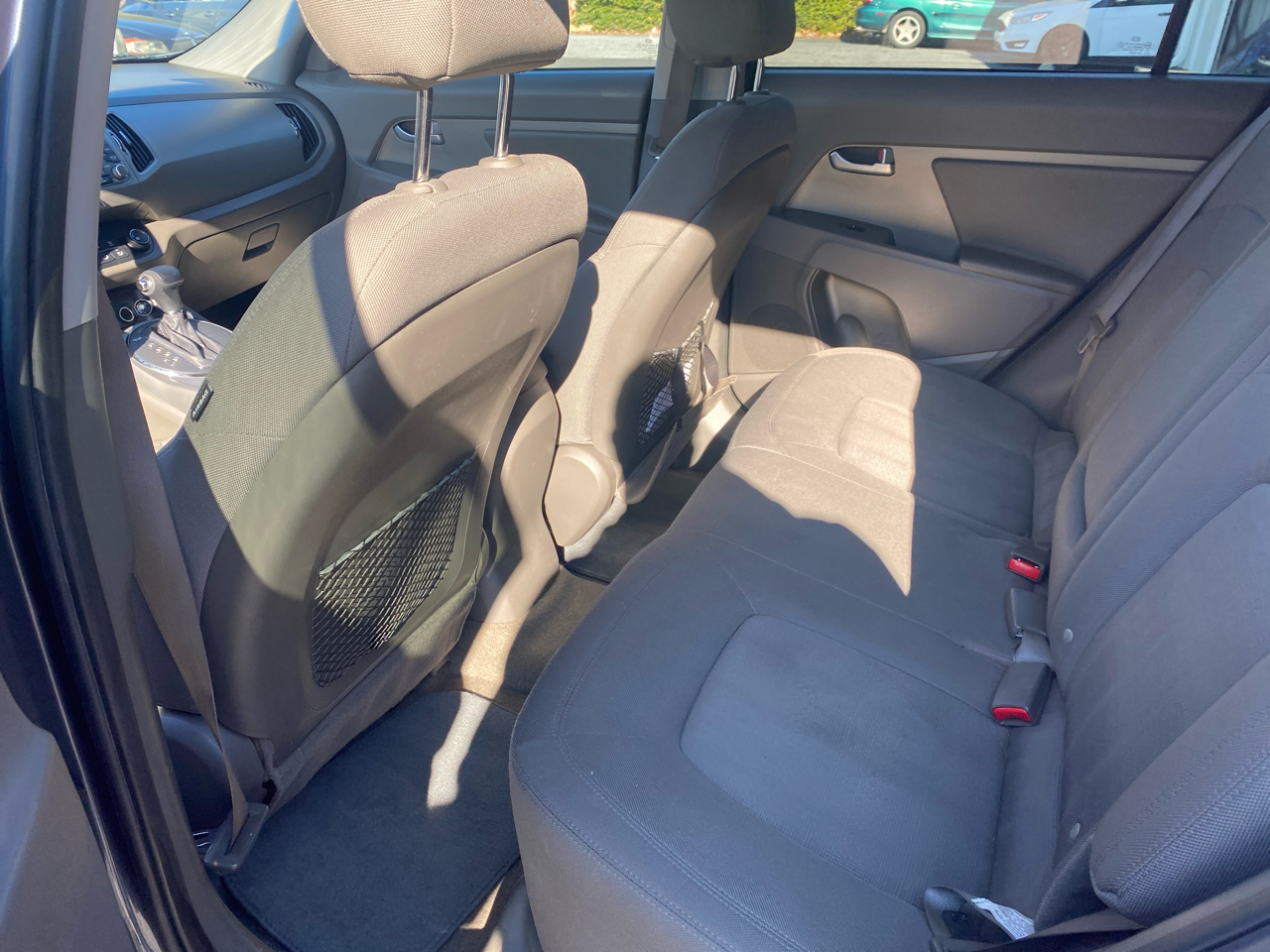 Kia Sportage LX FWD 2012