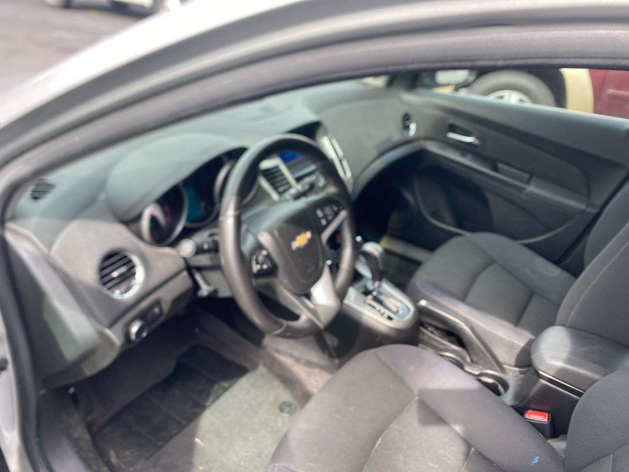 Chevrolet Cruze 1LT 2012