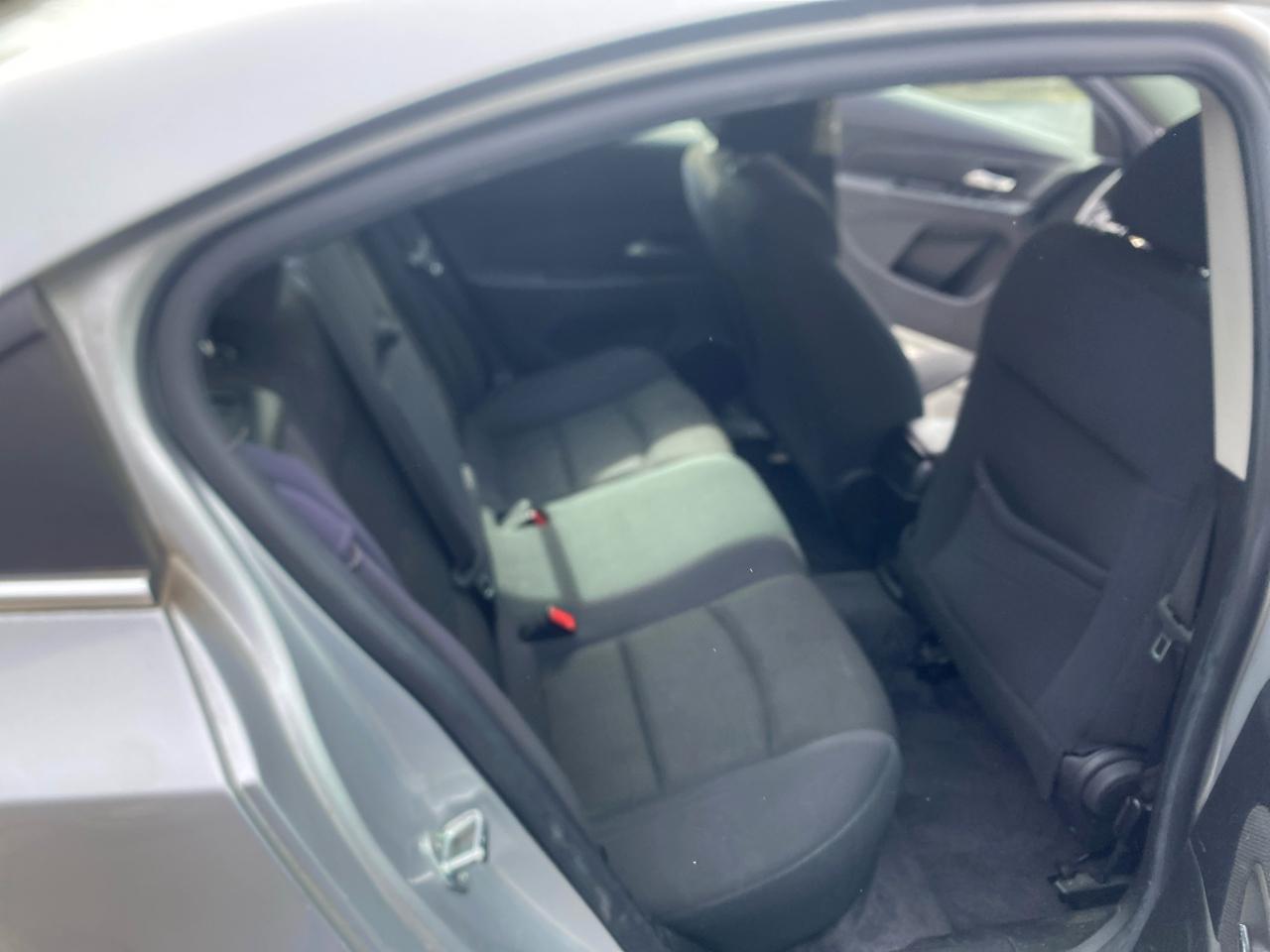 Chevrolet Cruze 1LT 2012