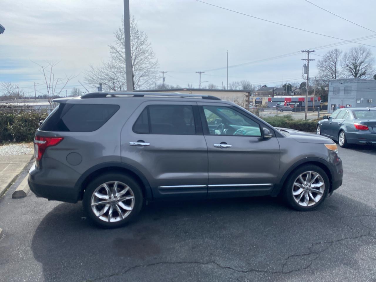 Ford Explorer Limited FWD 2011