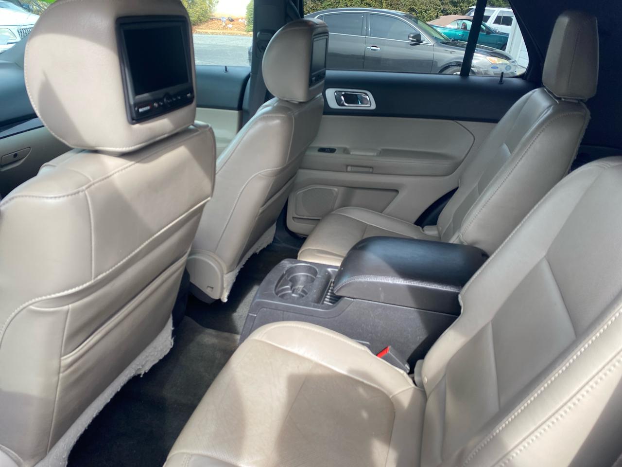 Ford Explorer Limited FWD 2011