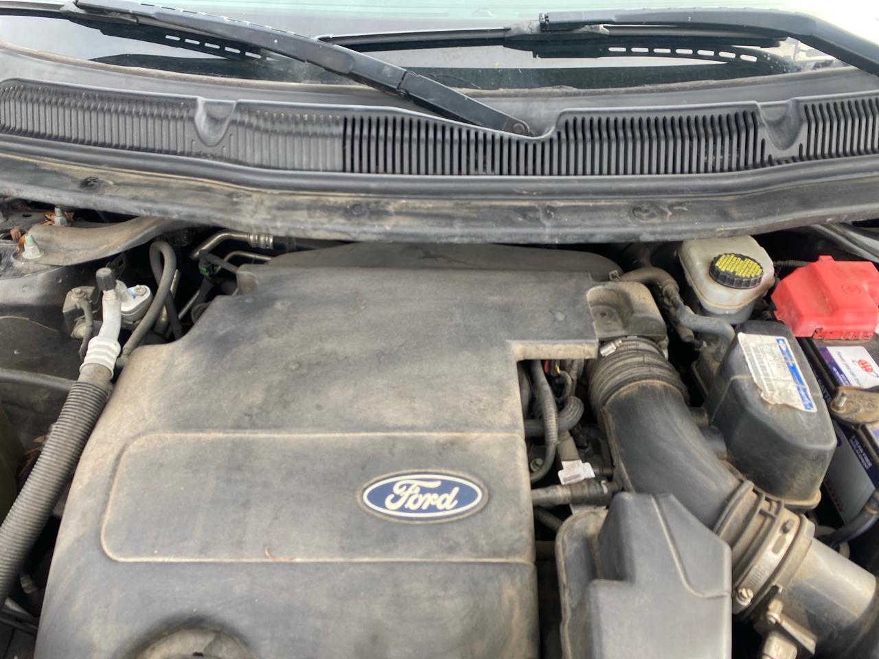 Ford Explorer Limited FWD 2011