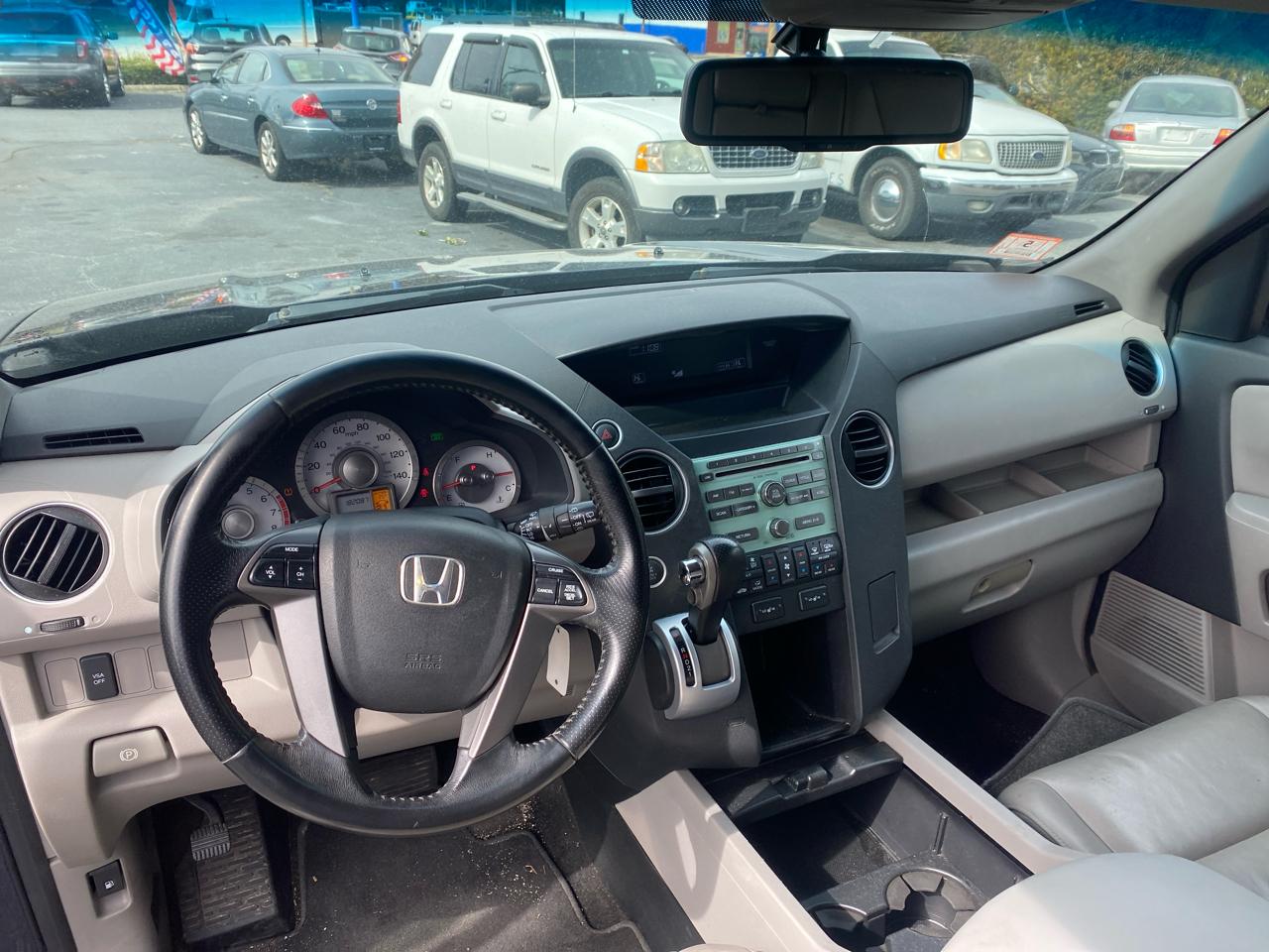 Honda Pilot EX-L 4WD 5-Spd AT 2011