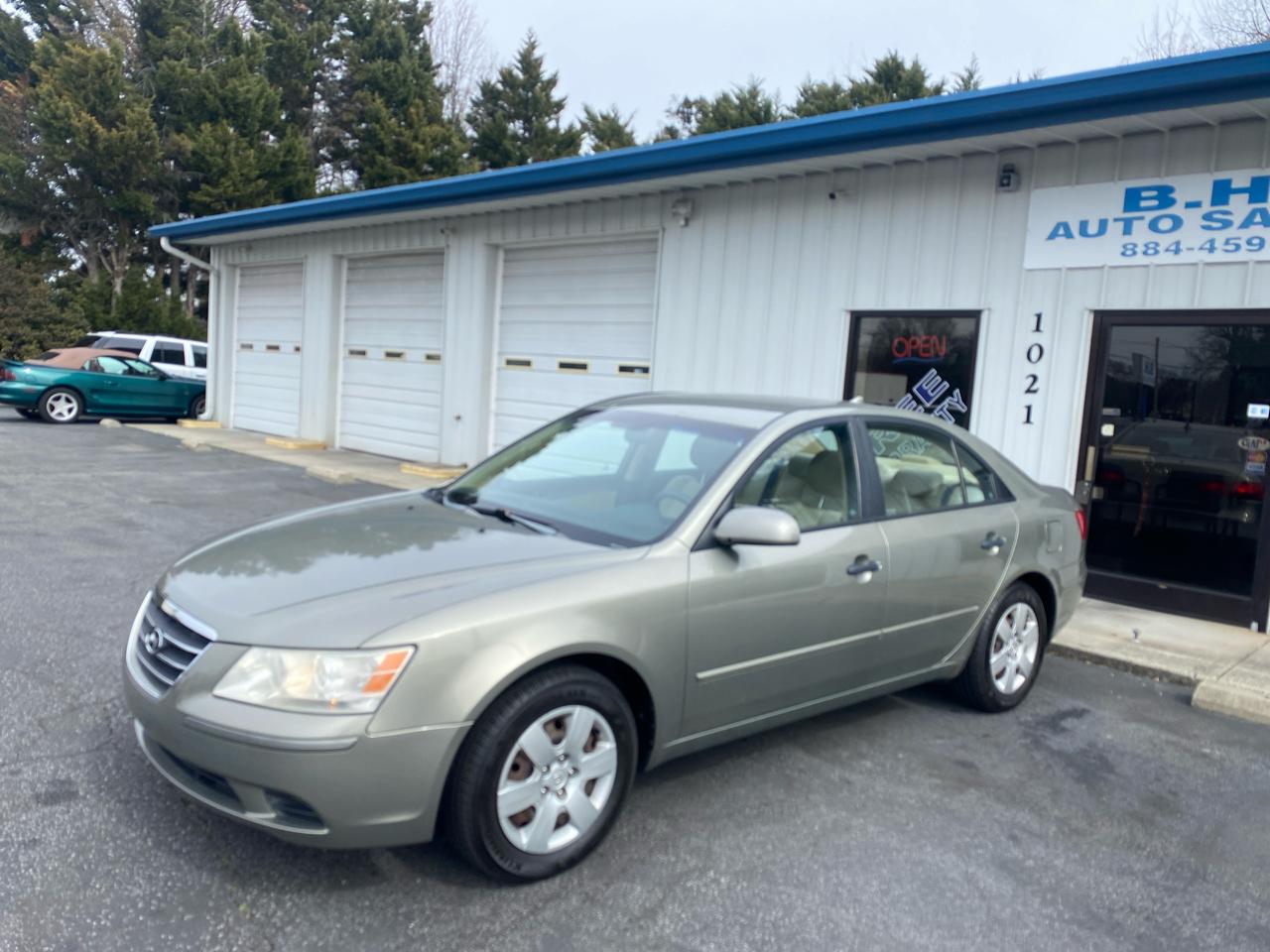 Hyundai Sonata GLS 2010