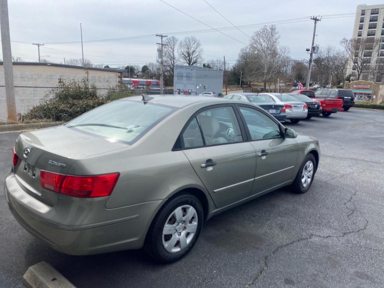 Hyundai Sonata GLS 2010