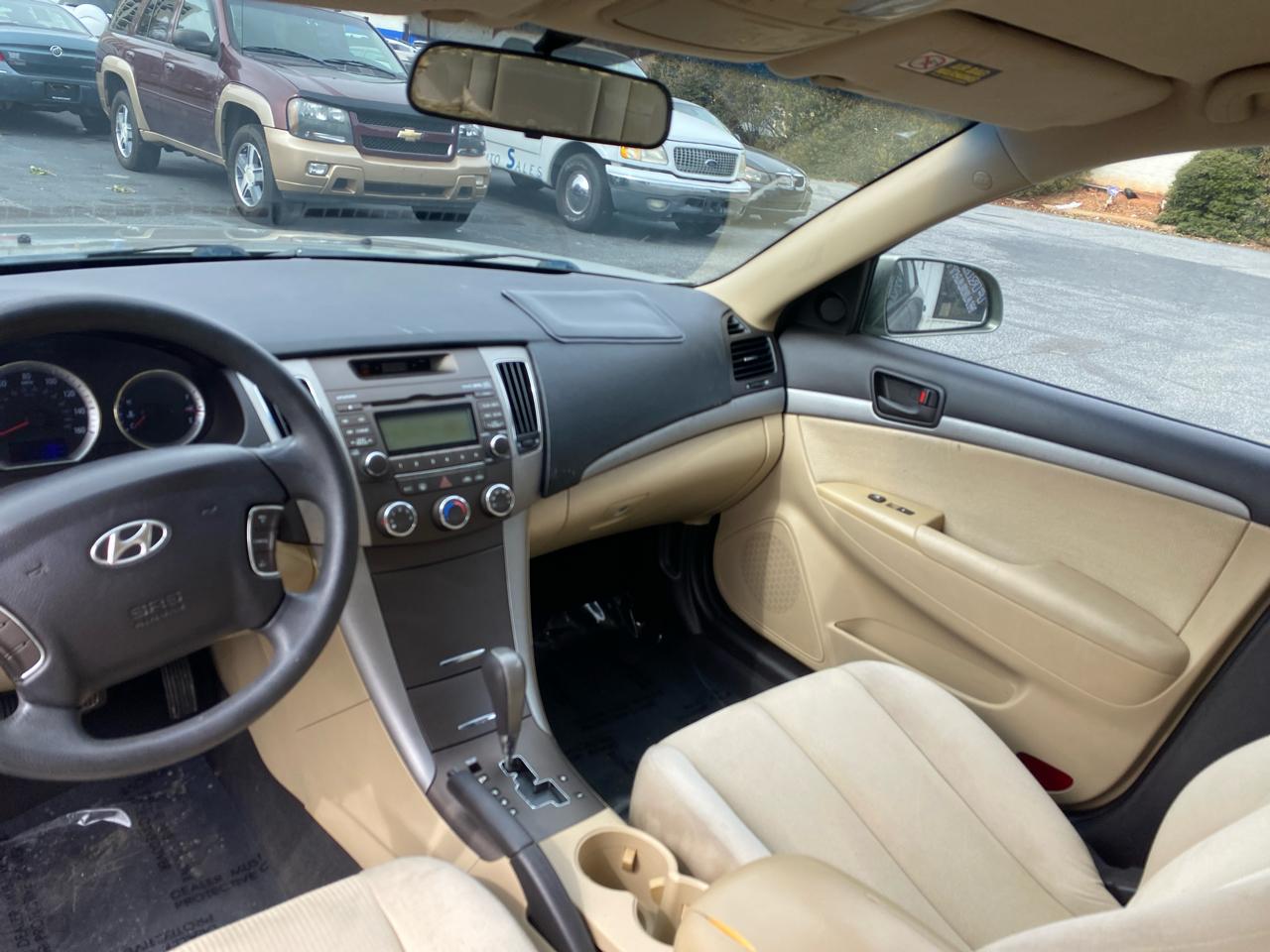 Hyundai Sonata GLS 2010