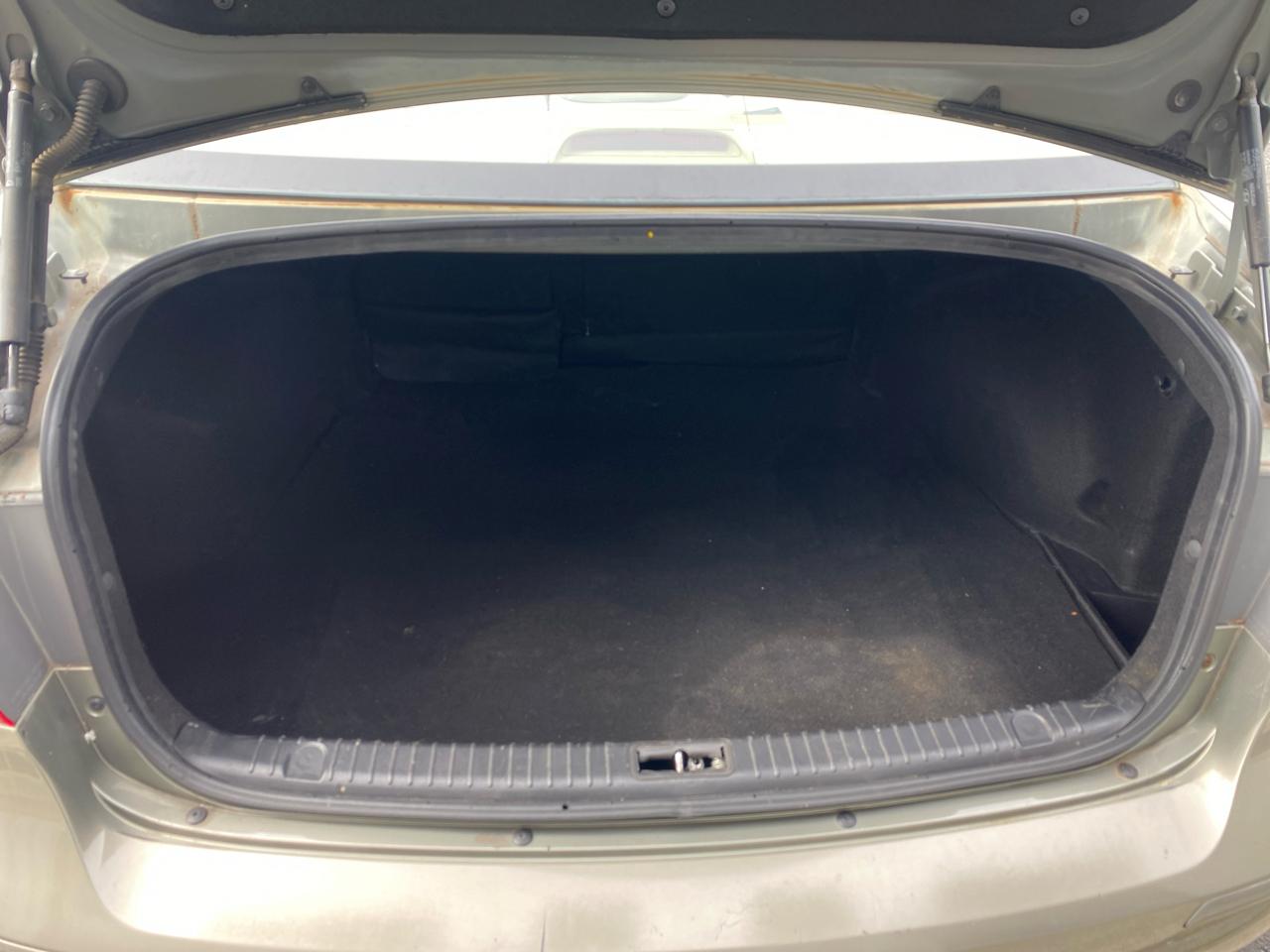 Hyundai Sonata GLS 2010