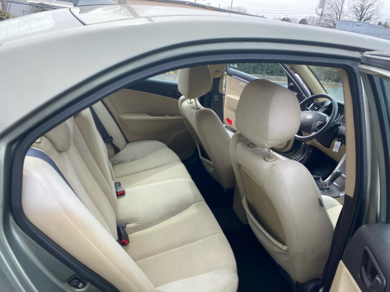 Hyundai Sonata GLS 2010