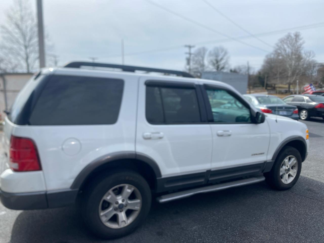 Ford Explorer XLT 4.0L 4WD 2005
