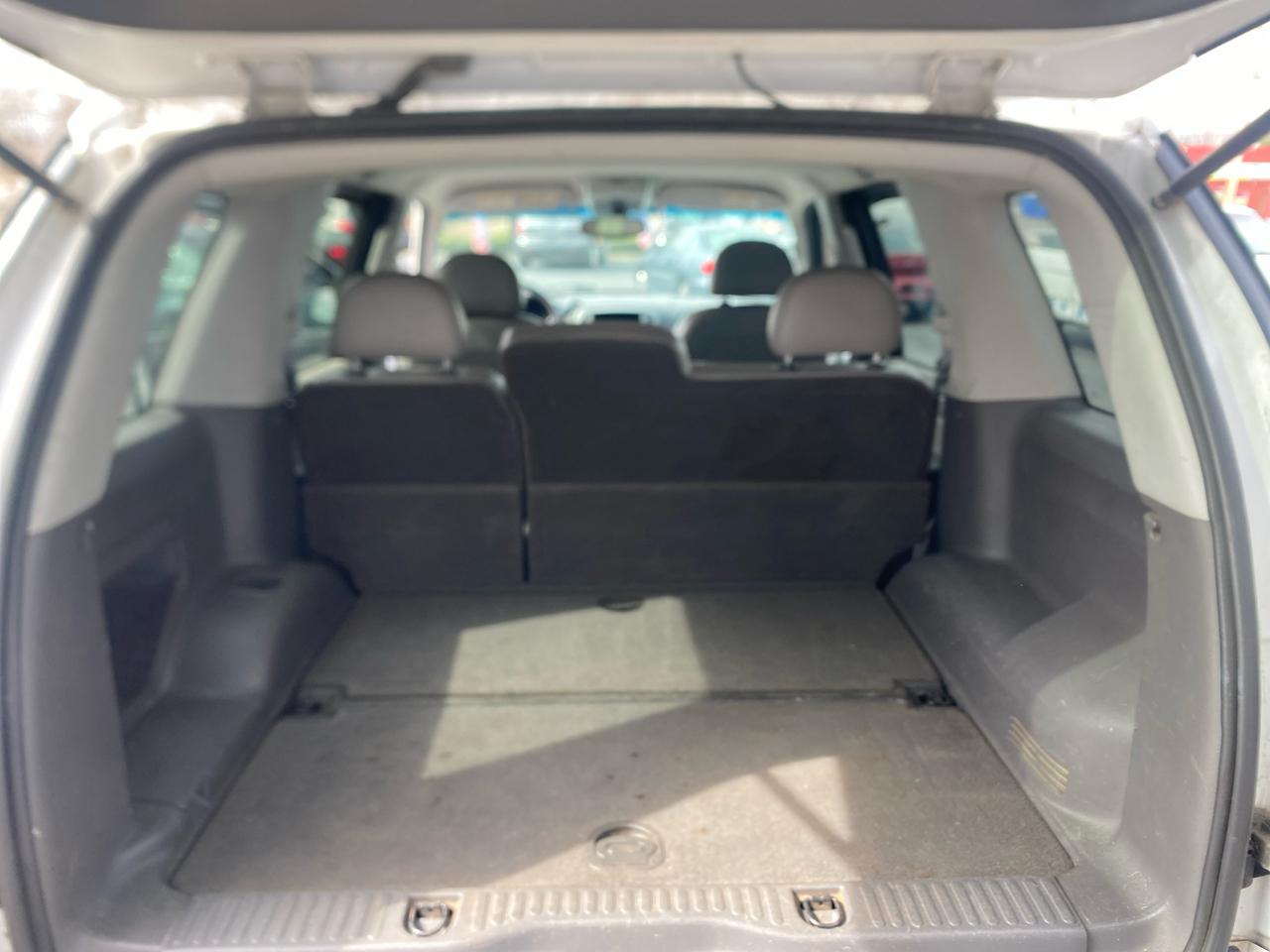 Ford Explorer XLT 4.0L 4WD 2005