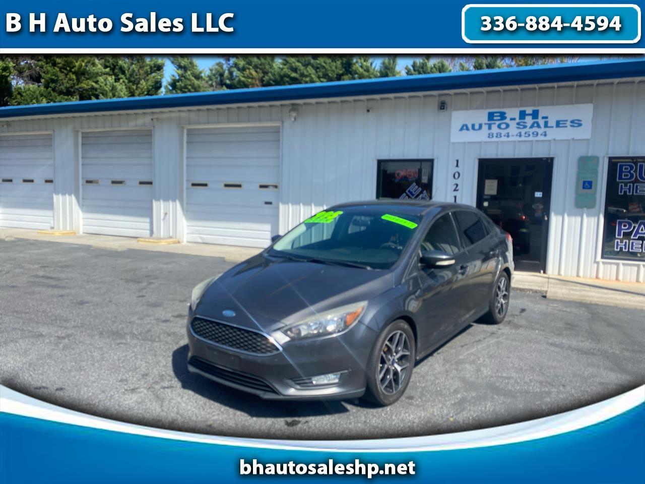 2017 Ford Focus SEL Sedan