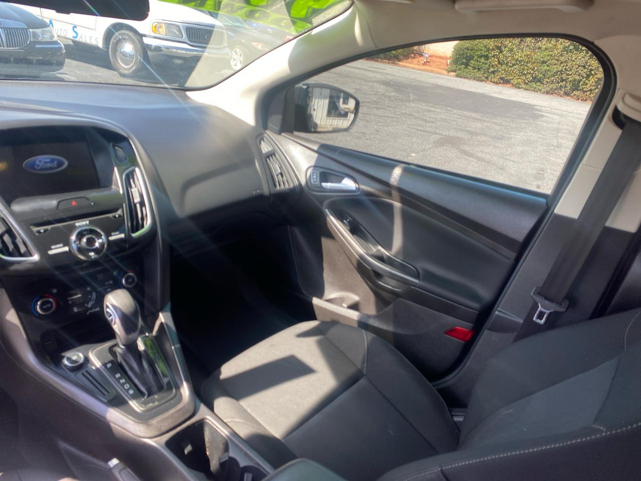 Ford Focus SEL Sedan 2017