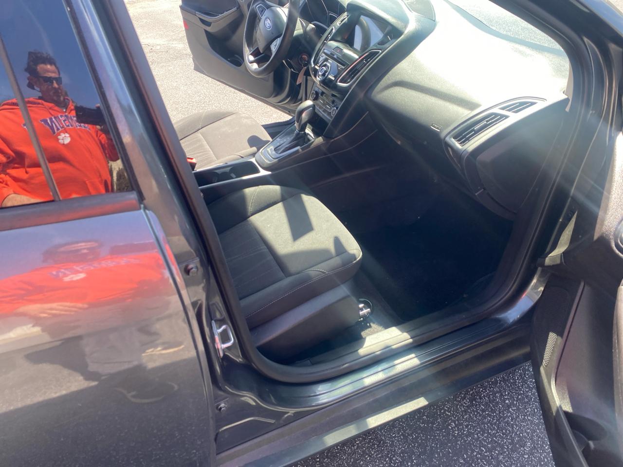 Ford Focus SEL Sedan 2017