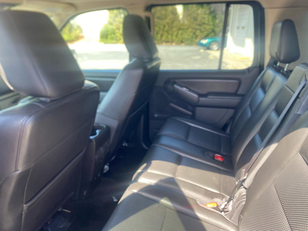 Mercury Mountaineer Premier 4.6L AWD 2010