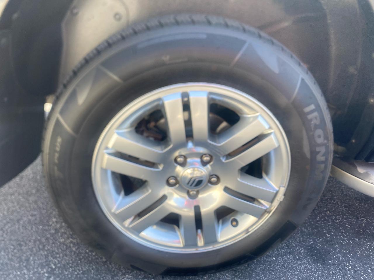 Mercury Mountaineer Premier 4.6L AWD 2010