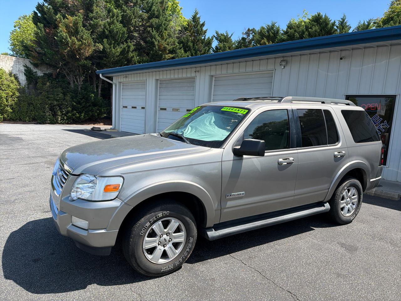 Ford Explorer  2008