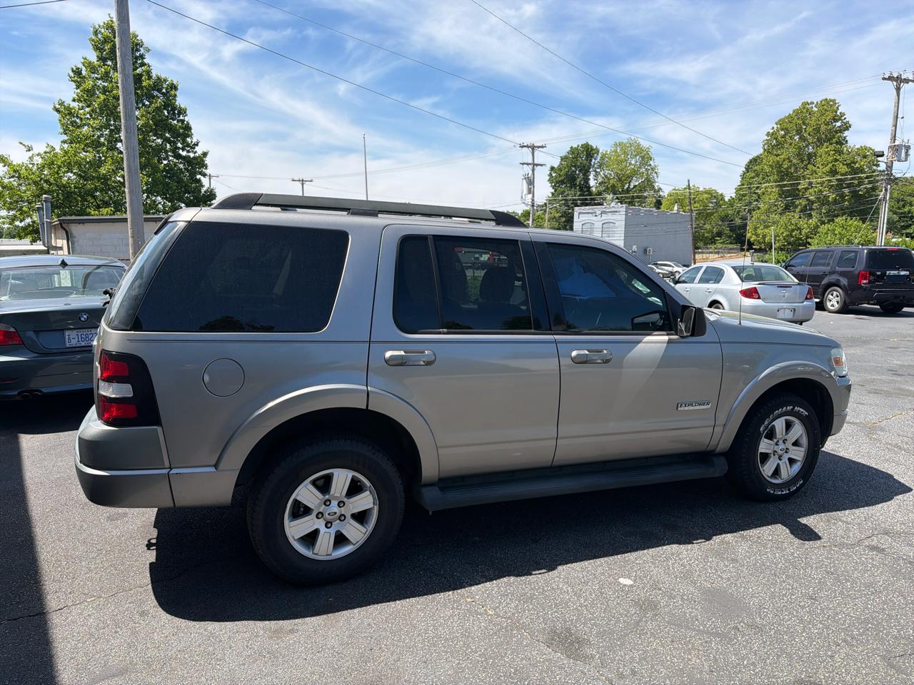 Ford Explorer  2008