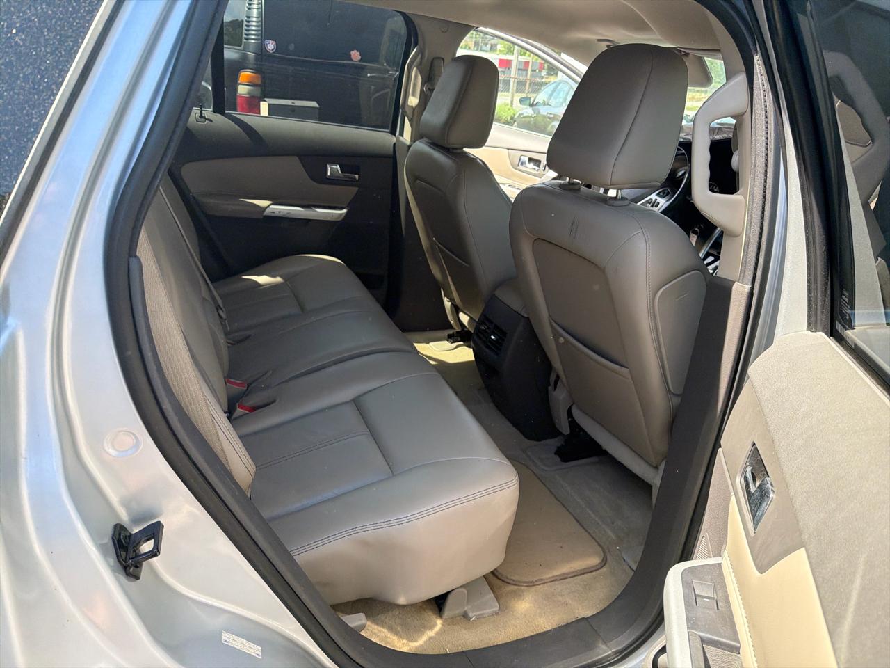 Ford Edge Limited FWD 2011