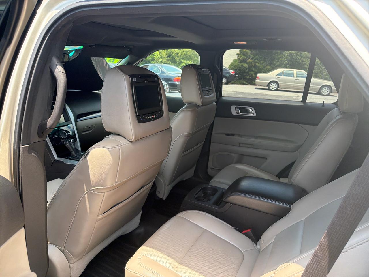 Ford Explorer Limited 4WD 2011
