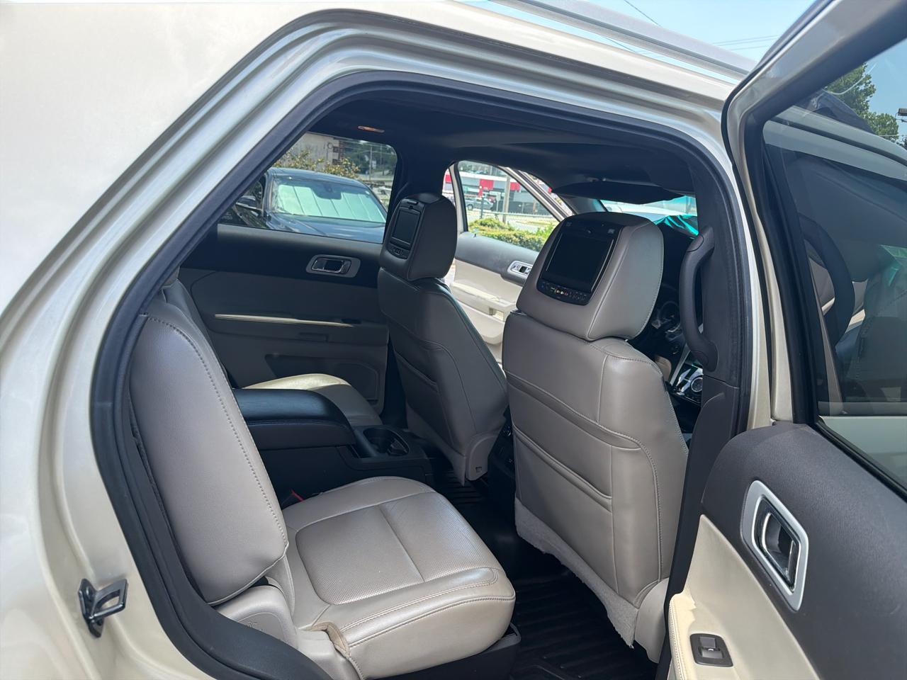 Ford Explorer Limited 4WD 2011