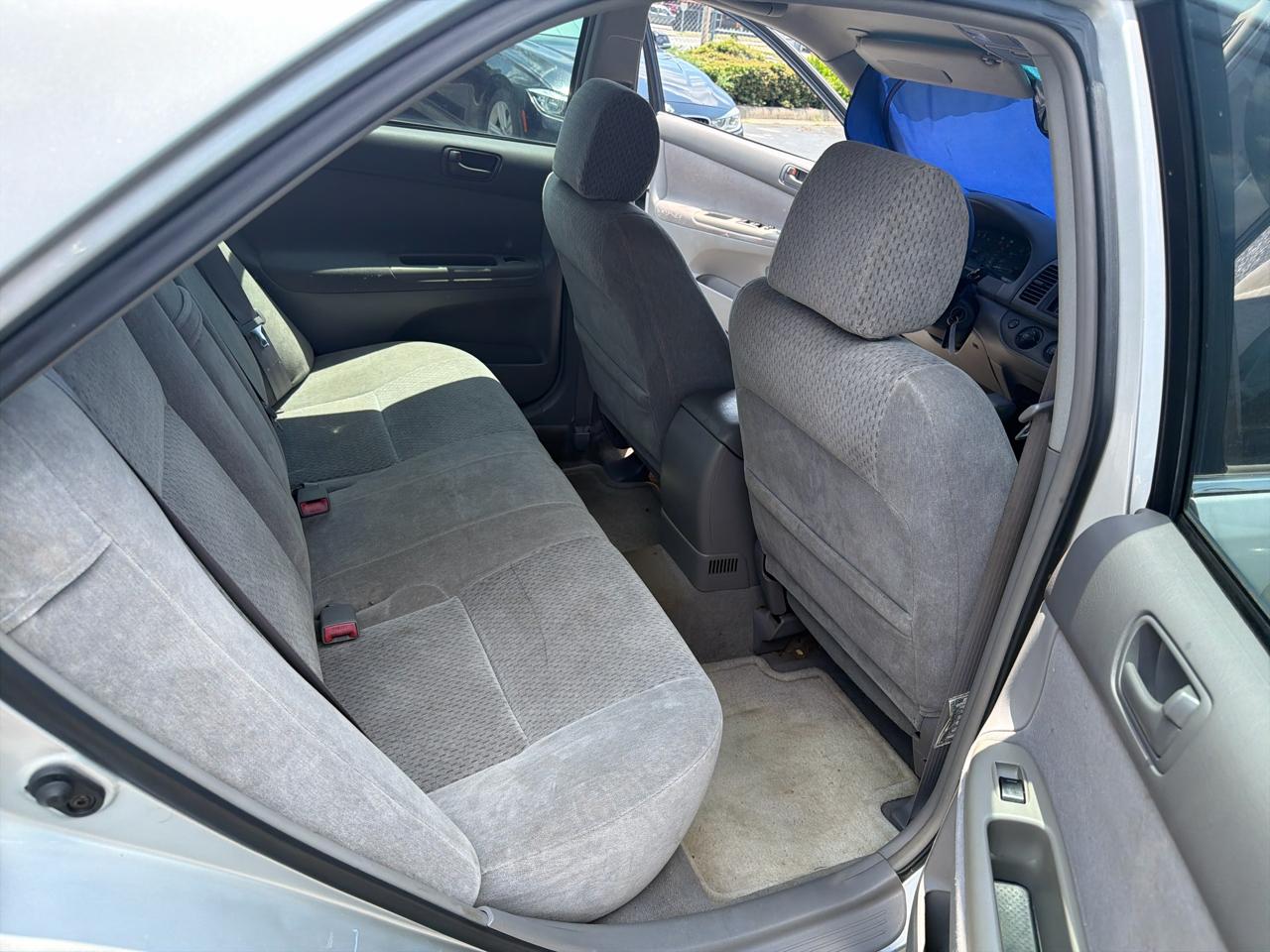 Toyota Camry LE 2003