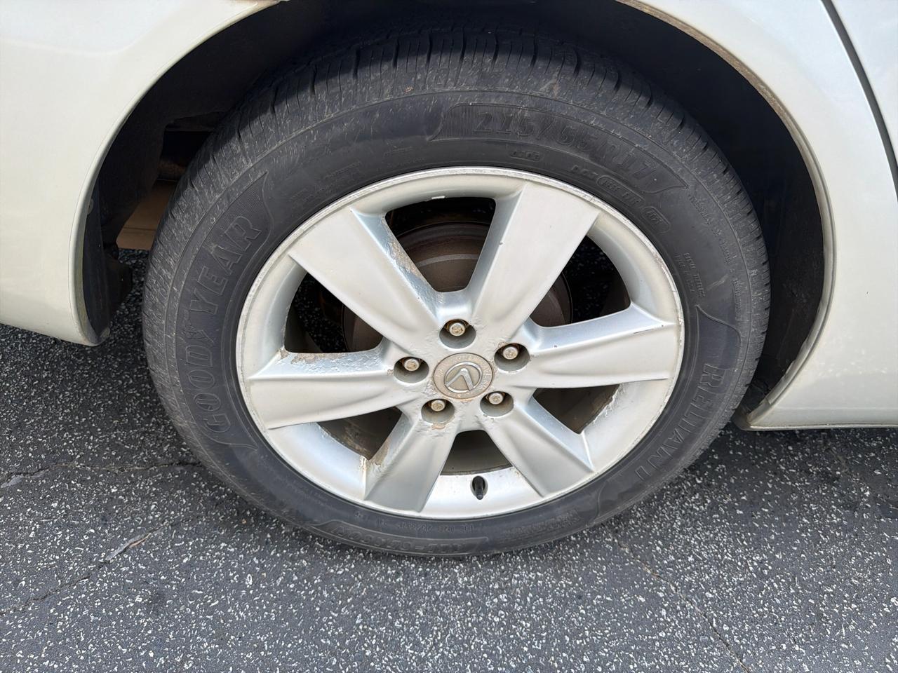 Toyota Camry LE 2003